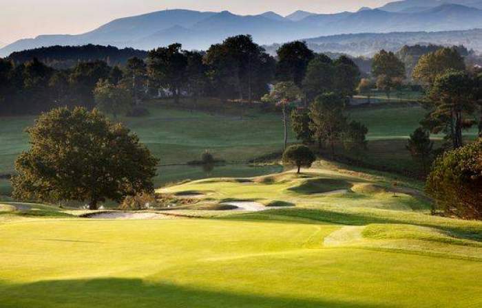 Escorted expert golf tours in France